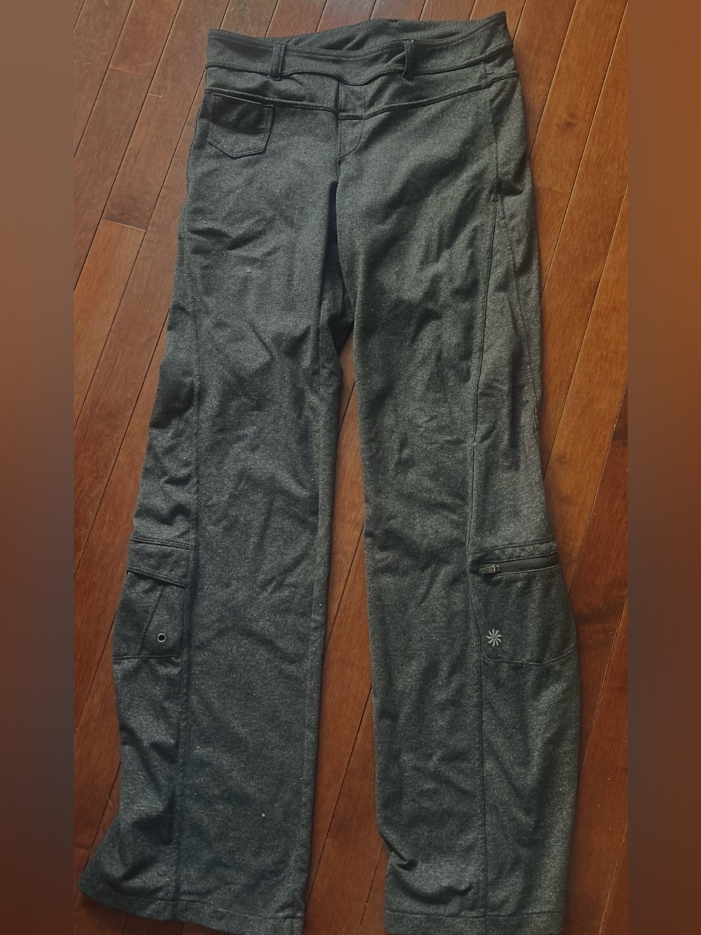 Athleta Gray Cargo Leggings Pants